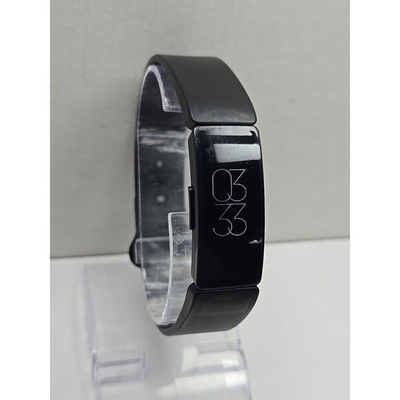 Fitbit Inspire HR FB413 Activity Tracker Heart Monitor Smartwatch No Charger - Picture 3 of 12